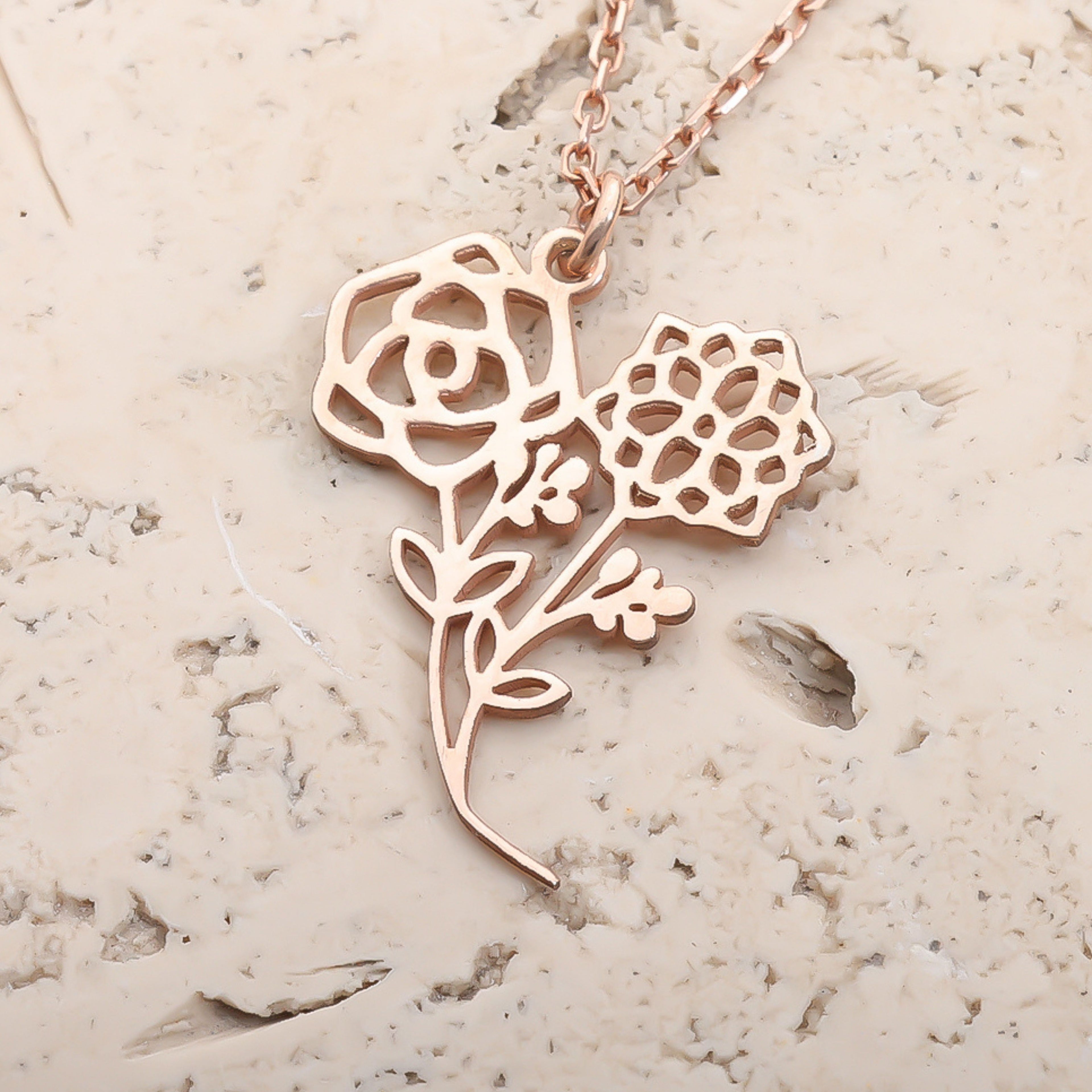 Personalized Birth Flower Bouquet Necklace for Women