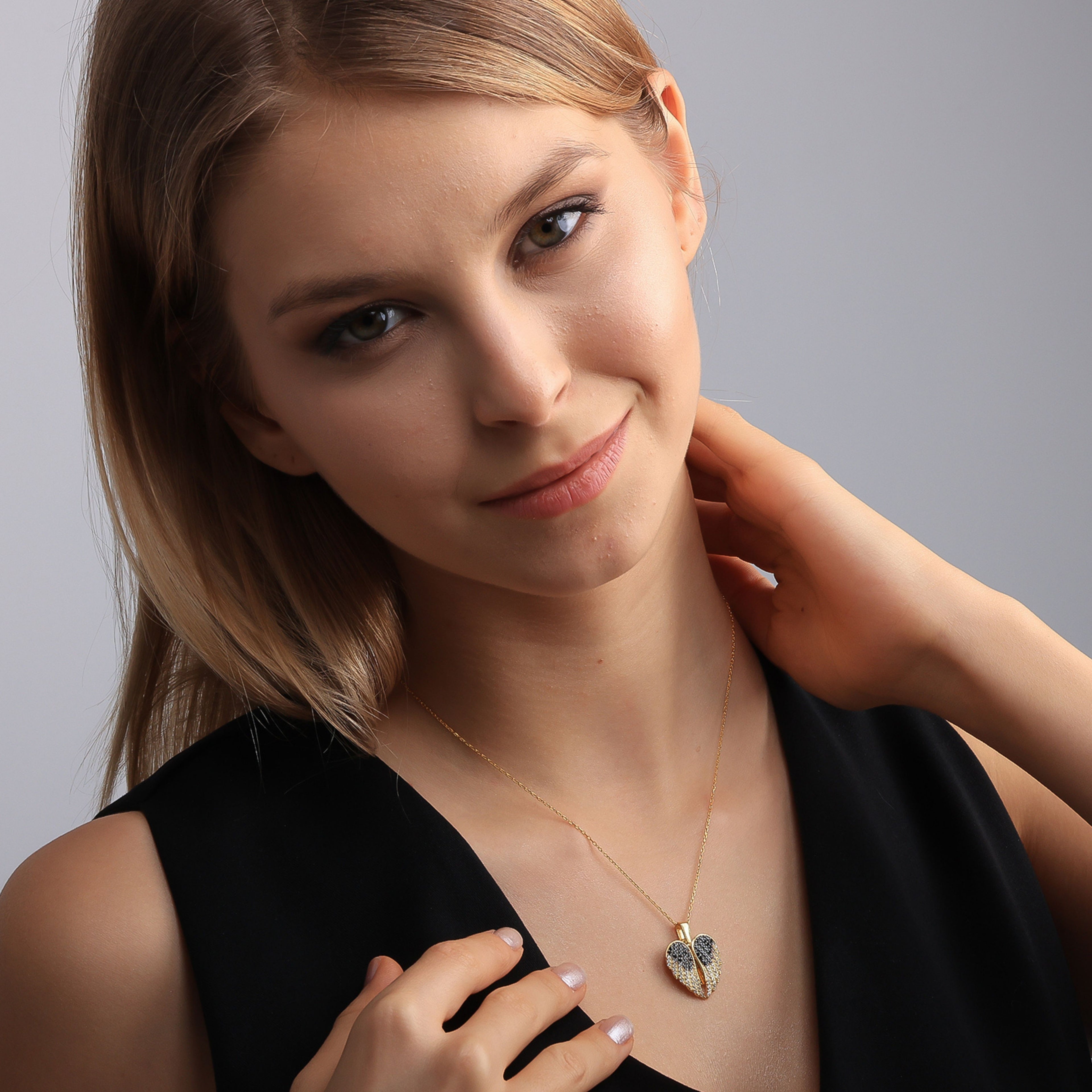 Guardian Angel Wings Necklace – Personalized Charm - Dainty Gift Jewelry