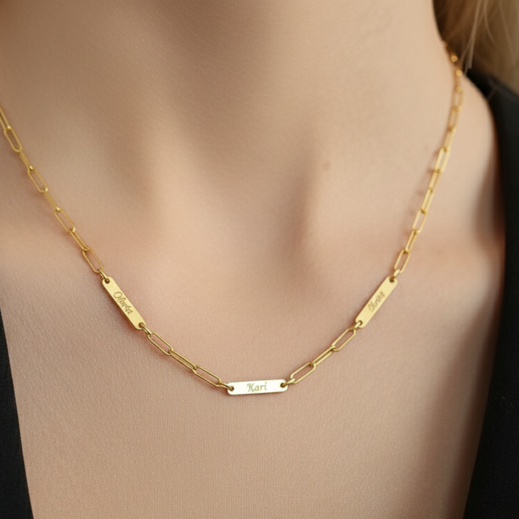 Personalized Bar Name Necklace for Women