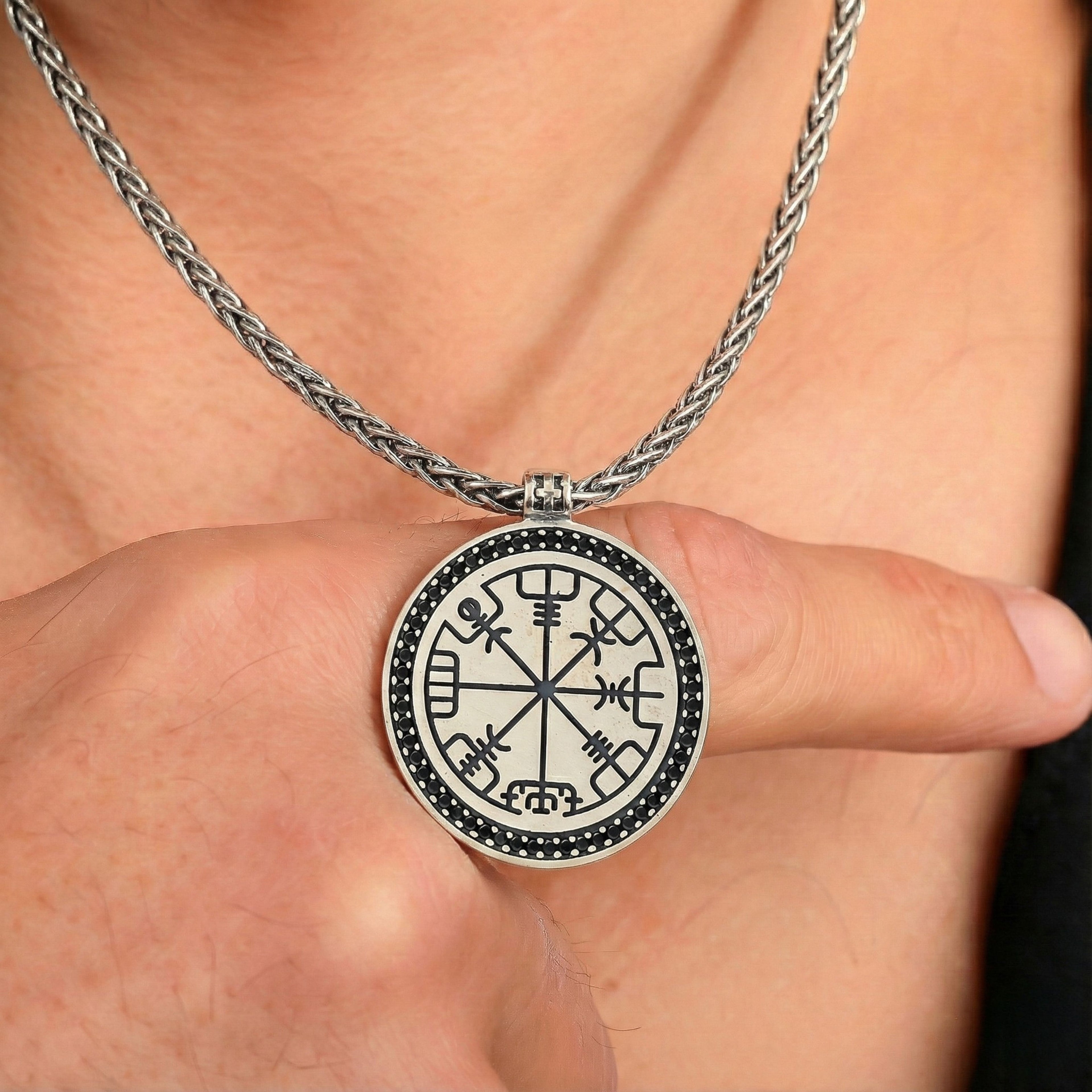Men’s Symbolic Compass Necklace | Direction Pendant Necklace for Men