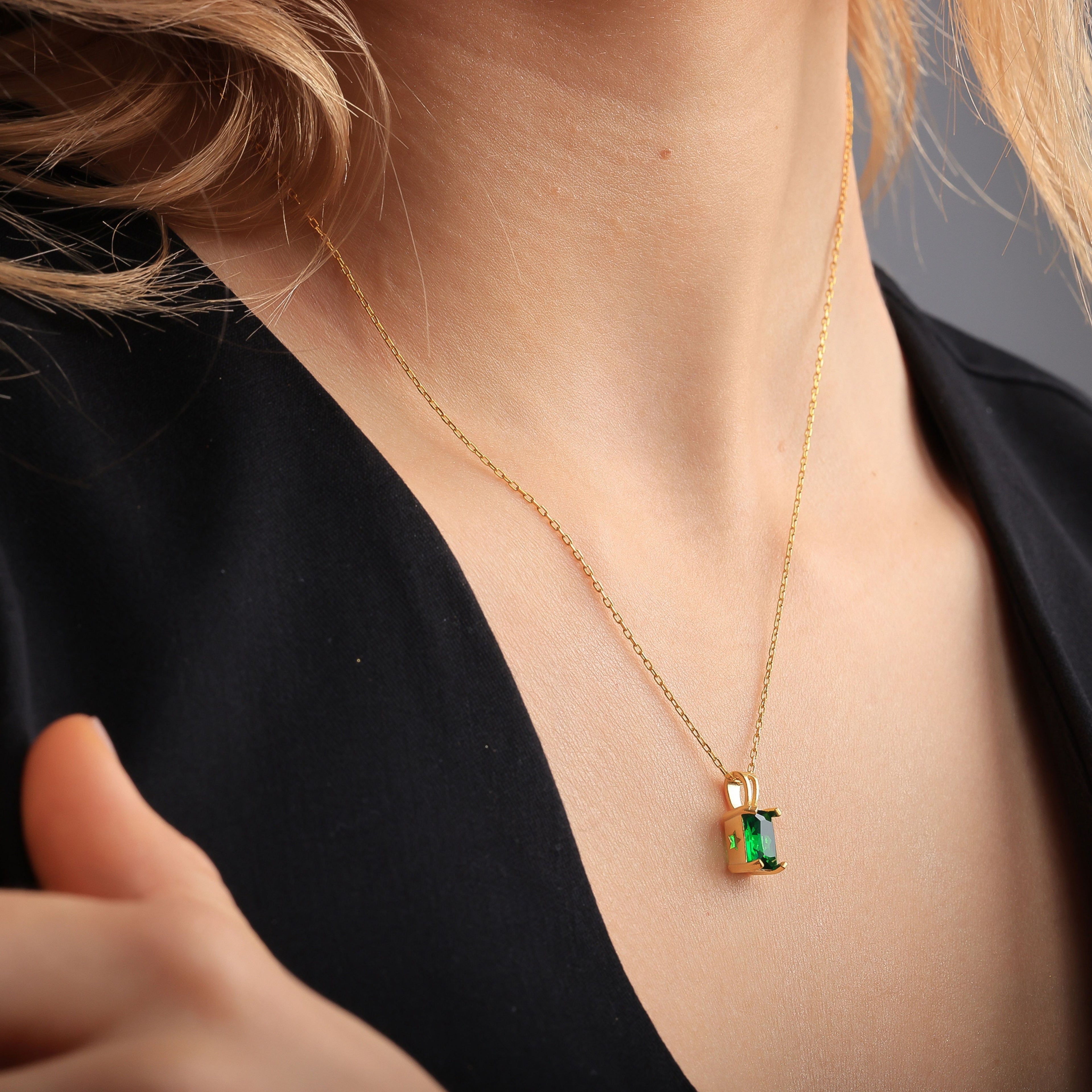 Emerald Green Pendant Necklace – Gold Plated Sterling Silver - Dainty Gift Jewelry