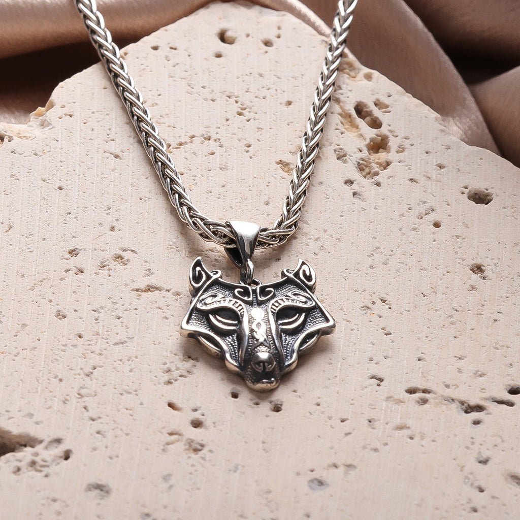 Symbolic Wolf Head Pendant Necklace for Men