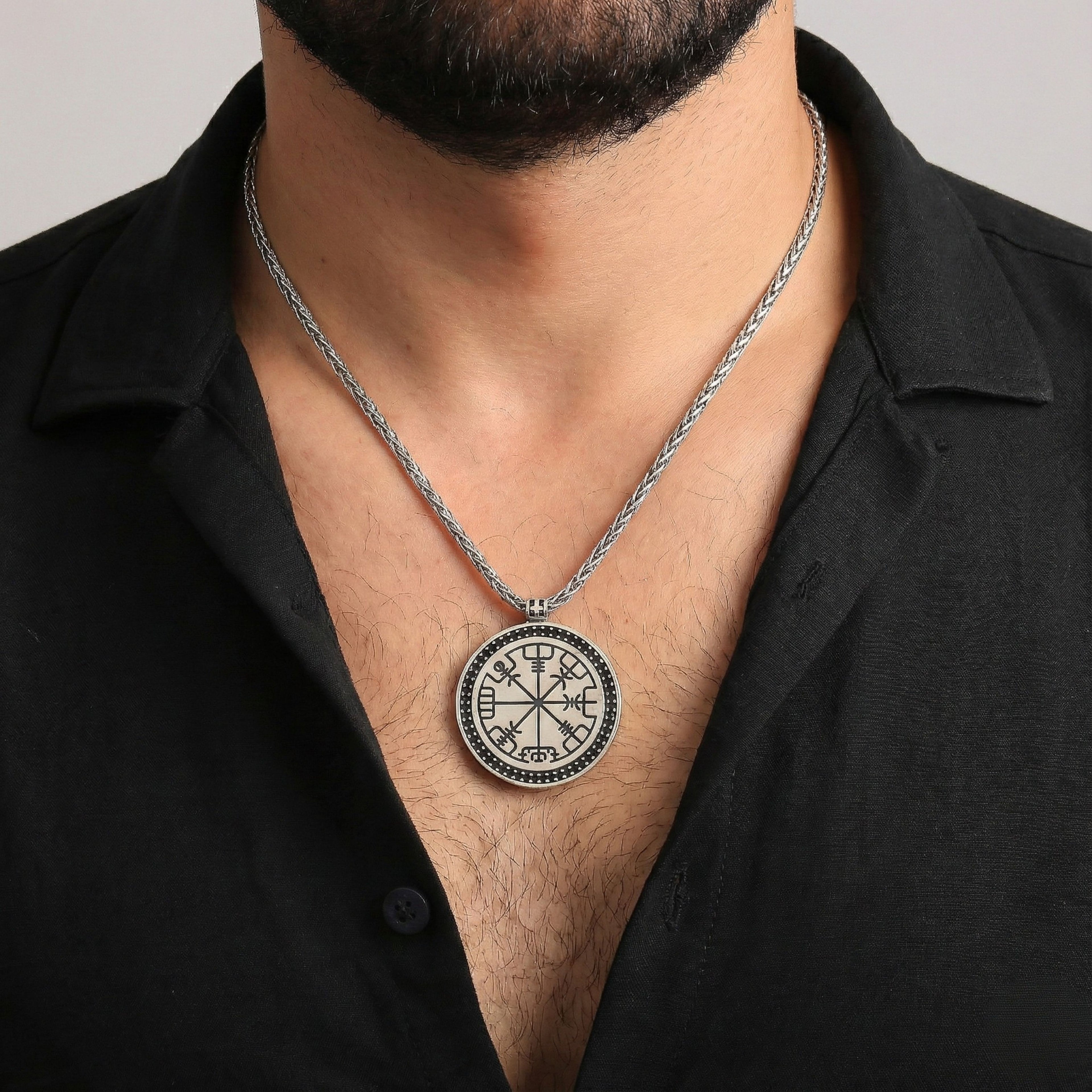 Men’s Symbolic Compass Necklace | Direction Pendant Necklace for Men