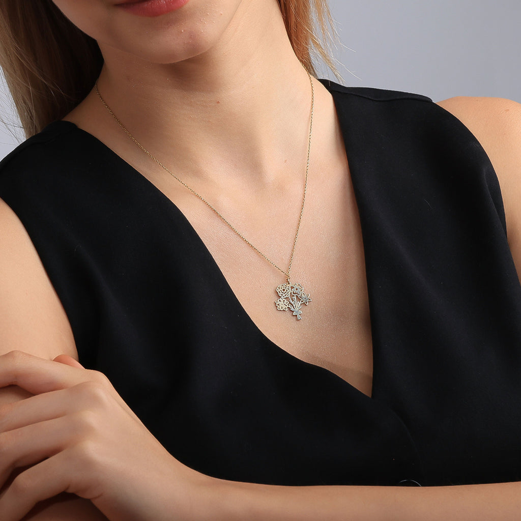 Personalized Birth Flower Bouquet Necklace for Women