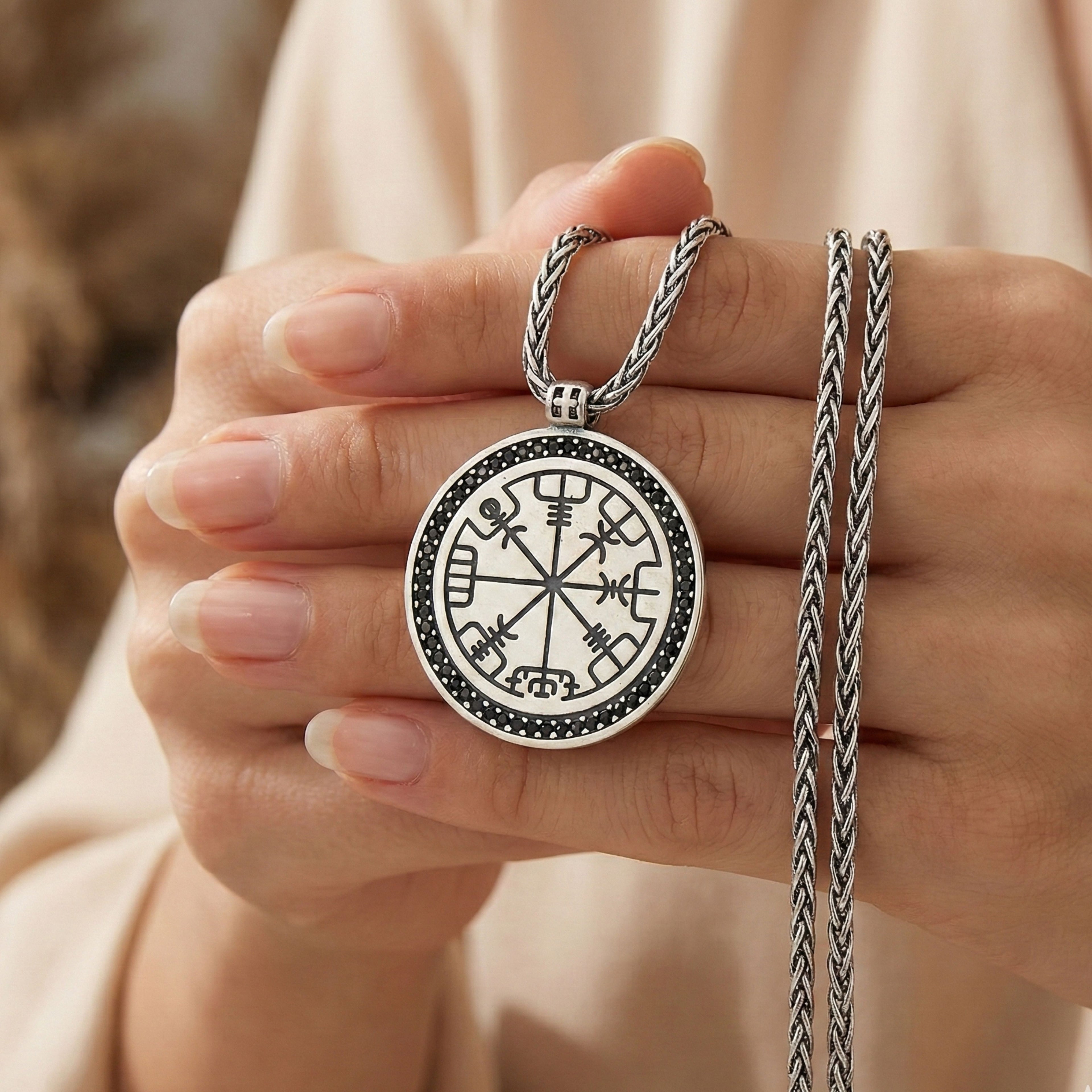 Men’s Symbolic Compass Necklace | Direction Pendant Necklace for Men