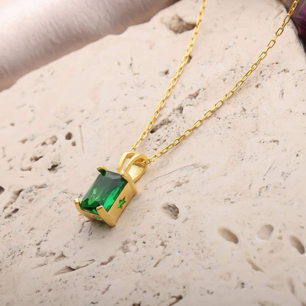 Emerald Green Pendant Necklace – Gold Plated Sterling Silver - Dainty Gift Jewelry